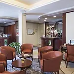 La Perla Hotel
