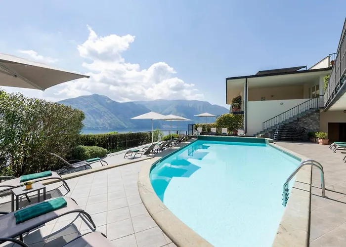 La Perla Тремеццо