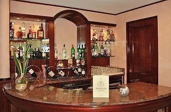 La Perla 3* Тремеццо