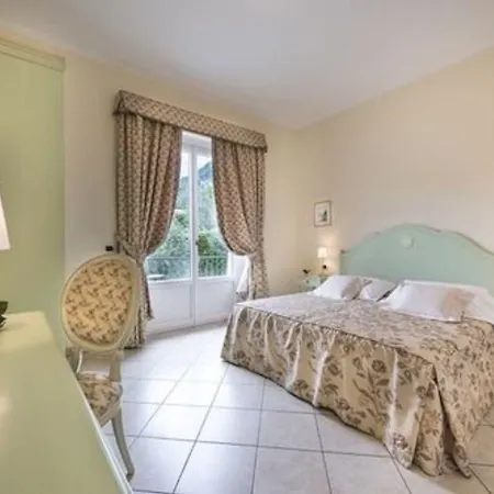 Hotell La Perla Tremezzo