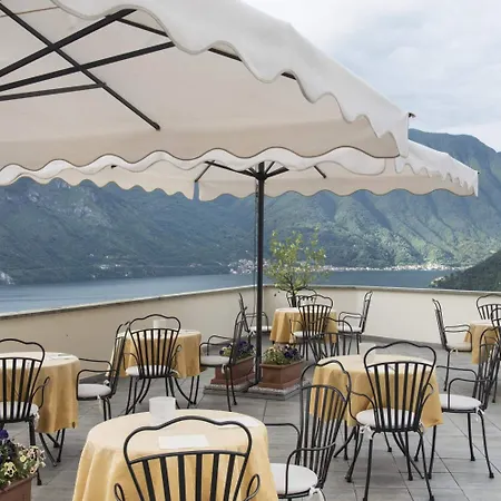 Hotell La Perla 3*